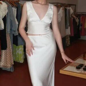 NIA White Top w/ Rose Petal Detailing